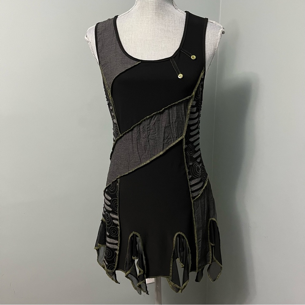 FRANK LYMAN sleeveless Mini Dress size 2 asymmetrical hem cocktail wedding guest